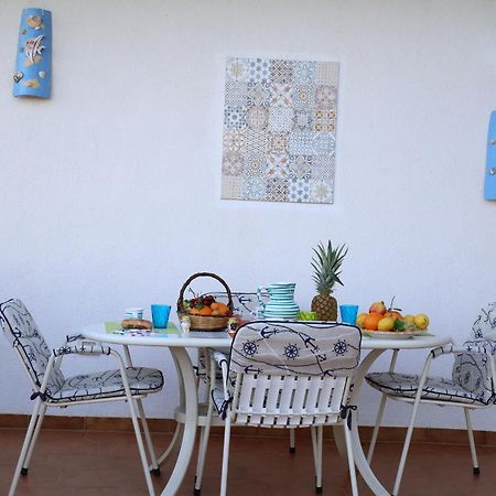 Villa Yellow House Licata Room photo