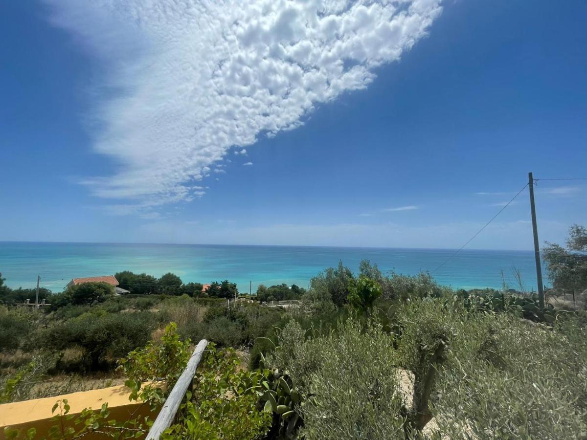 Villa Yellow House Licata Exterior photo