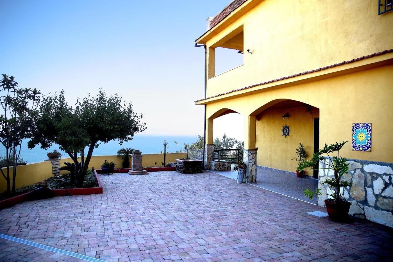 Villa Yellow House Licata Exterior photo