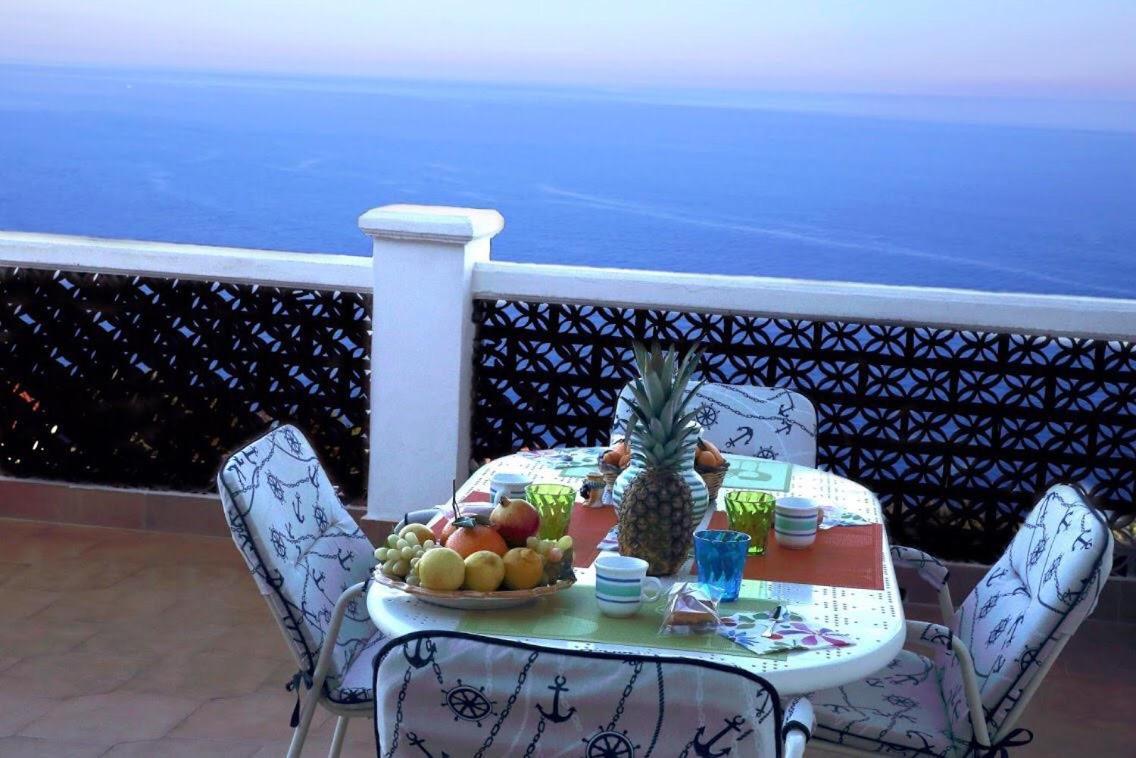 Villa Yellow House Licata Exterior photo