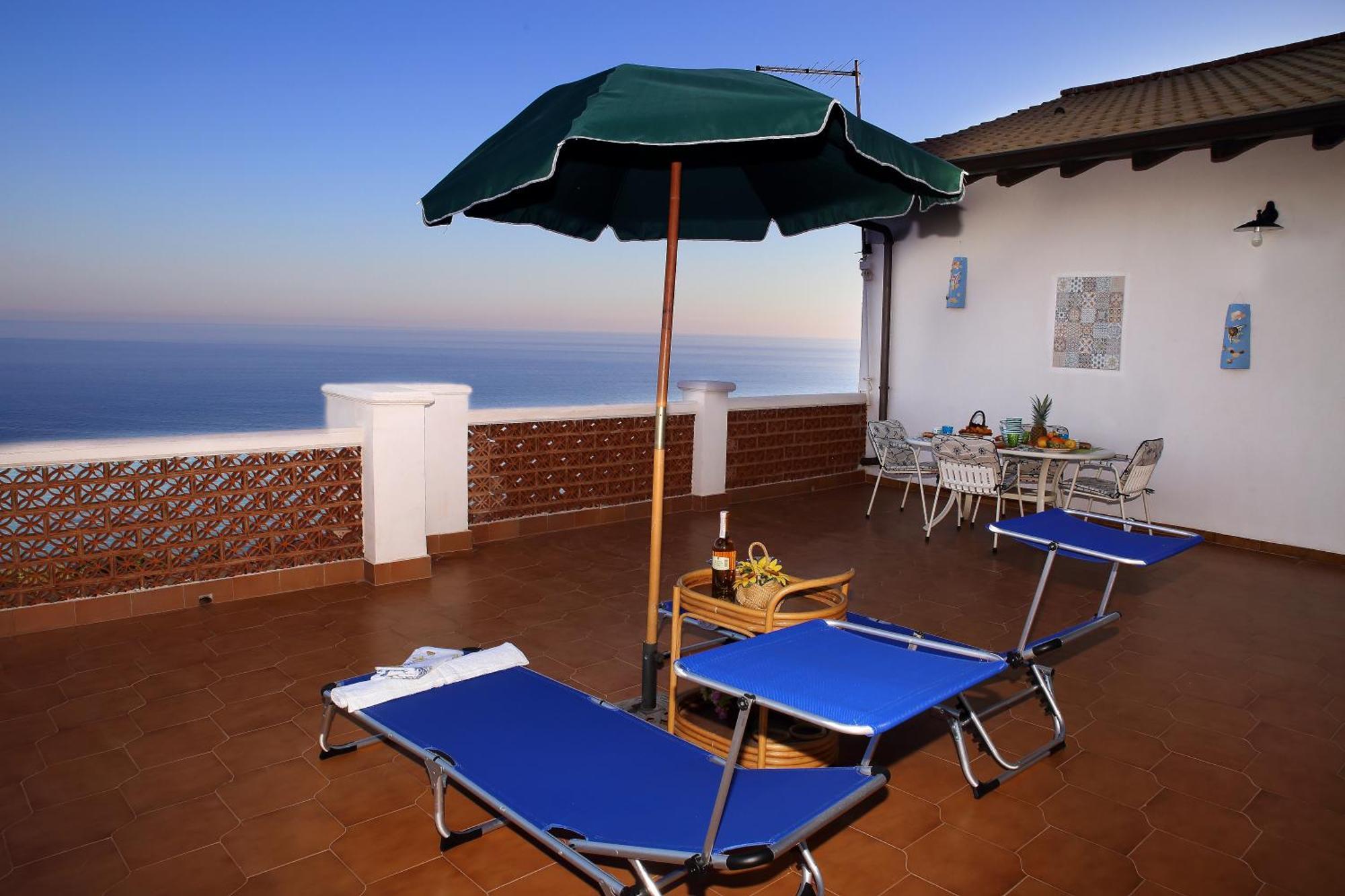 Villa Yellow House Licata Room photo